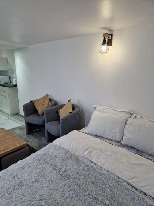 Studioneuf Equipe Cdg/Parc Expo/ Paris Aulnay-sous-Bois Ngoại thất bức ảnh